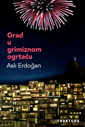 Grad u grimiznom ogrtacu