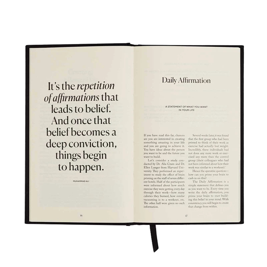 The five minute journal black 4