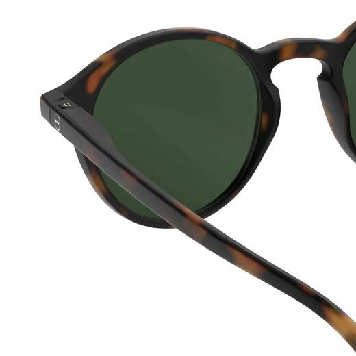 Tortoise green lenses d 3