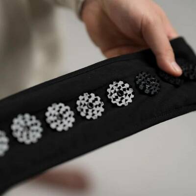 Shakti akupresurni povez za glavu black 4