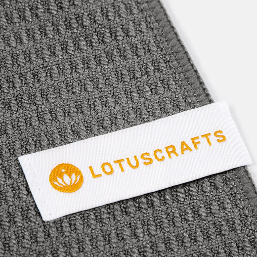Lotuscrafts ručnik za jogu grip antracit 3