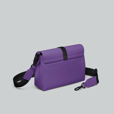 Gaston luga crossbody torba splash purple 1