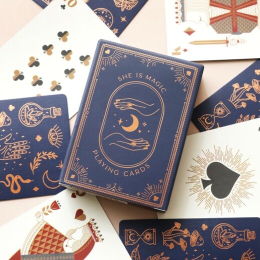 Designworks ink igraće karte she is magic 2