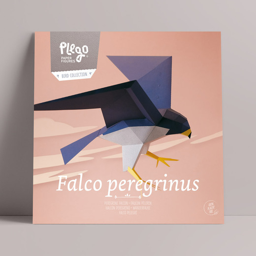 Plego 3d papirnata figura sivi sokol falco peregrinus 2