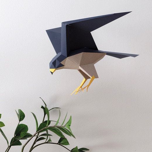 Plego 3d papirnata figura sivi sokol falco peregrinus 1
