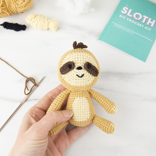 Gift republic set za izradu diy crochet sloth 3