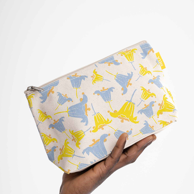Melawear kozmetička torbica velika greige bellflower print 1