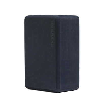 Manduka blok za jogu od reciklirane pjene midnight