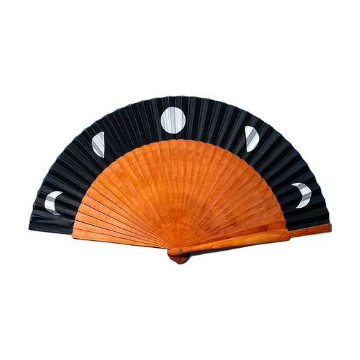 A fan of lepeza standard lunar ballet