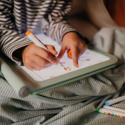 Kidywolf svjetleći tablet za crtanje5