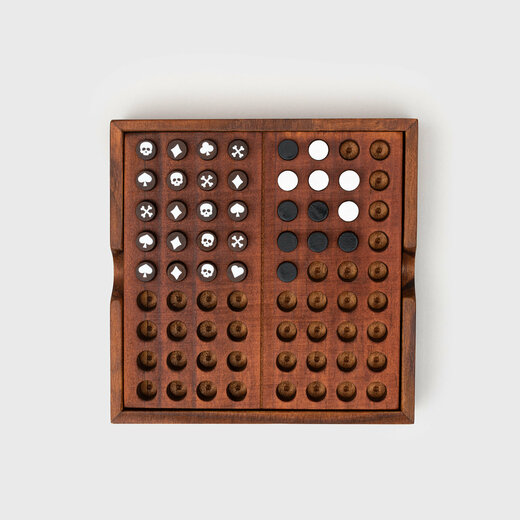 Iron & glory igra codebreaker 1