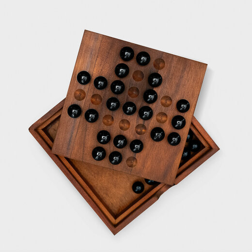 Iron & glory igra solitaire 1