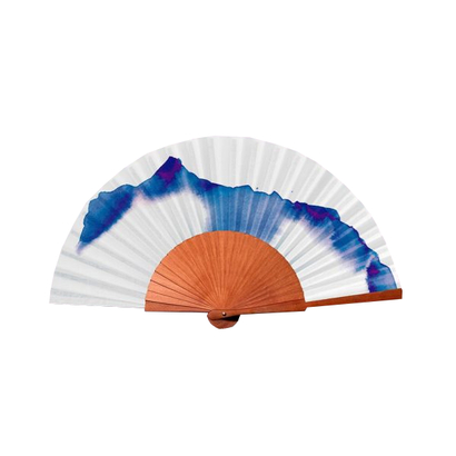 A fan of lepeza standard cold crest