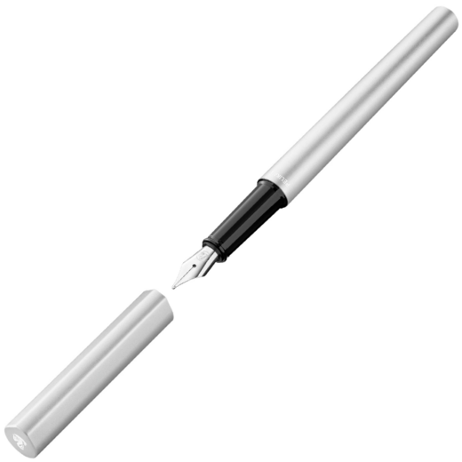 Pelikan nalivpero ineo elements srebrna2